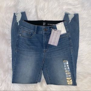 Curvy skinny jeans size 8